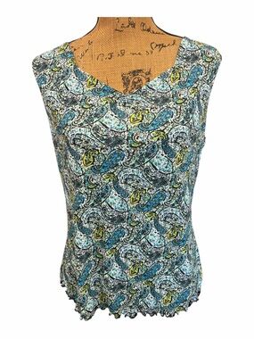 Women’s I.E Multicolored Paisley Print Sleeveless Top sz-L